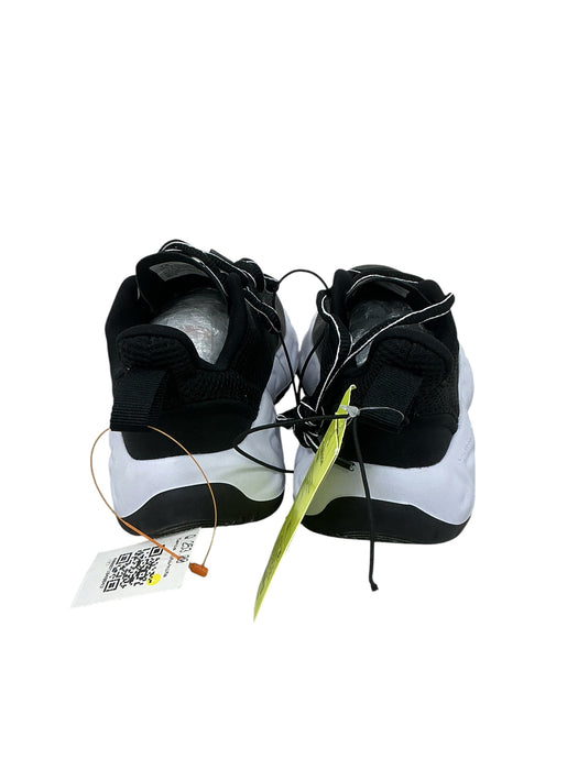 Tenis 13