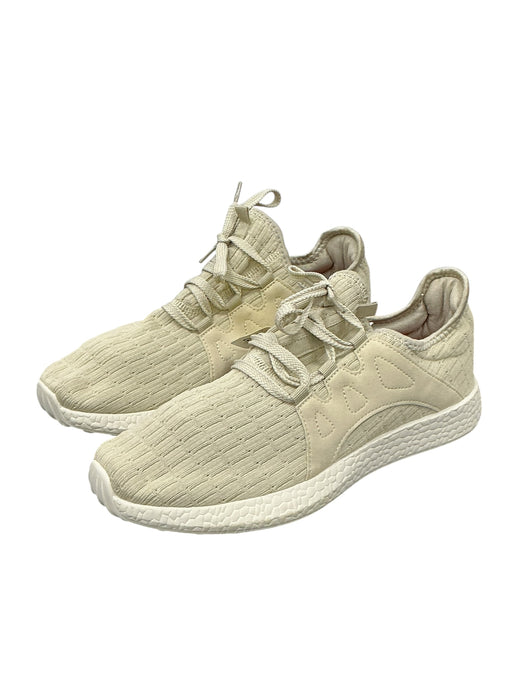 Tenis