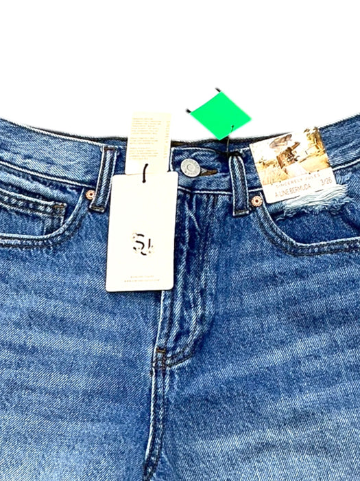 Short 3/26 (SINCERELY JULES)