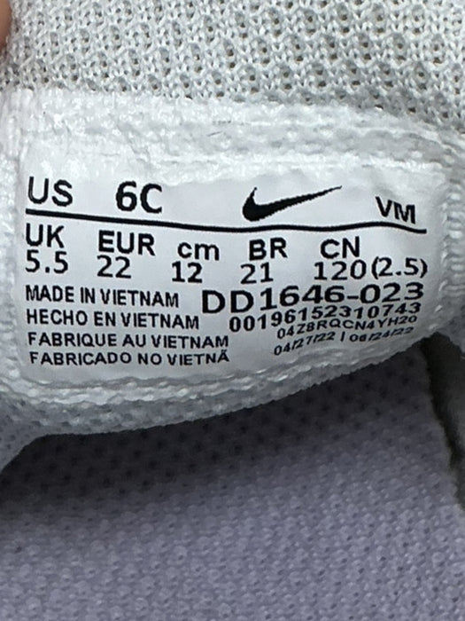 Tenis para bebé 6C (NIKE)