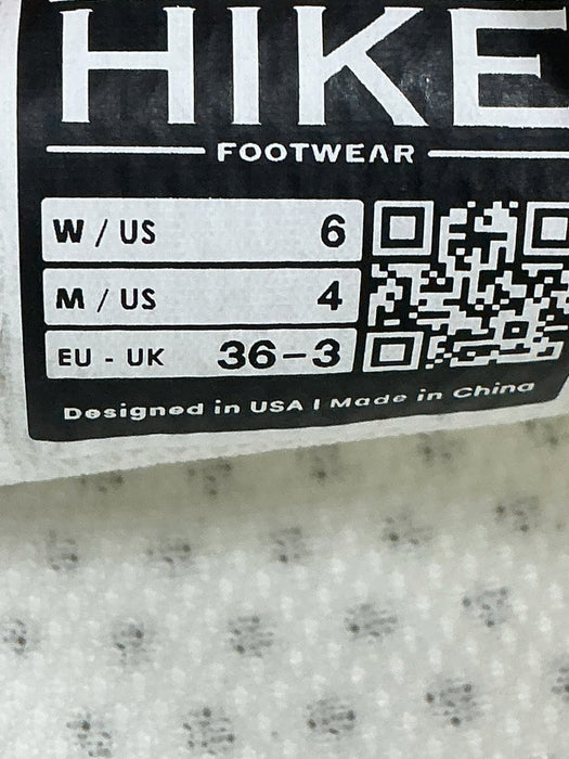 Tenis 6 (HIKE FOOTWEAR)