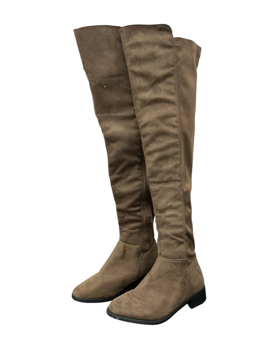 Bota 7.5