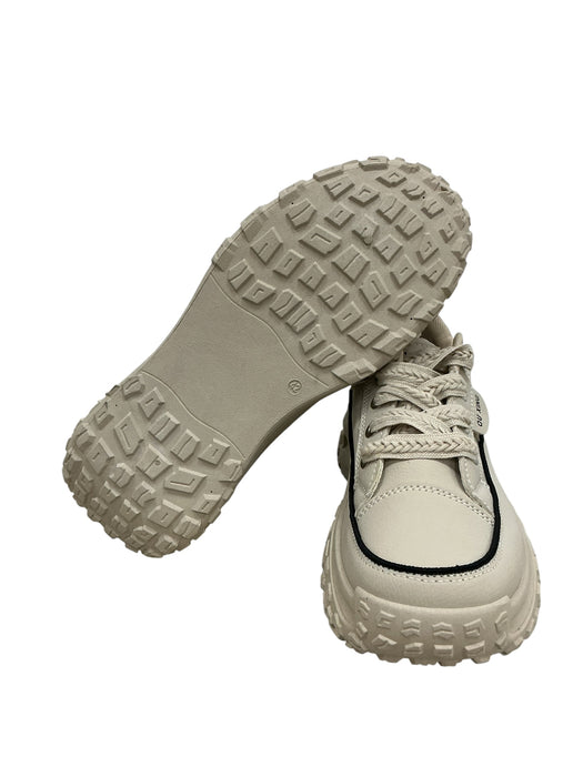 Tenis