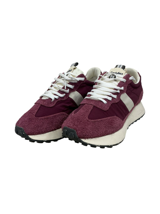 Tenis 9.5 (SEAVEES)