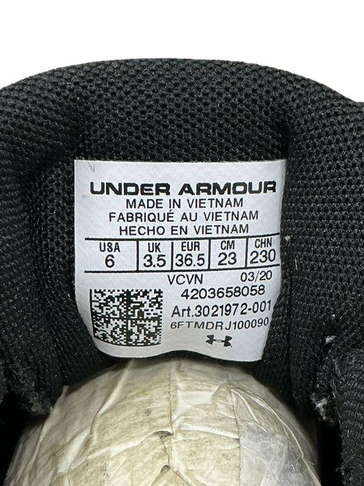 Tenis 6 (UNDER ARMOUR)