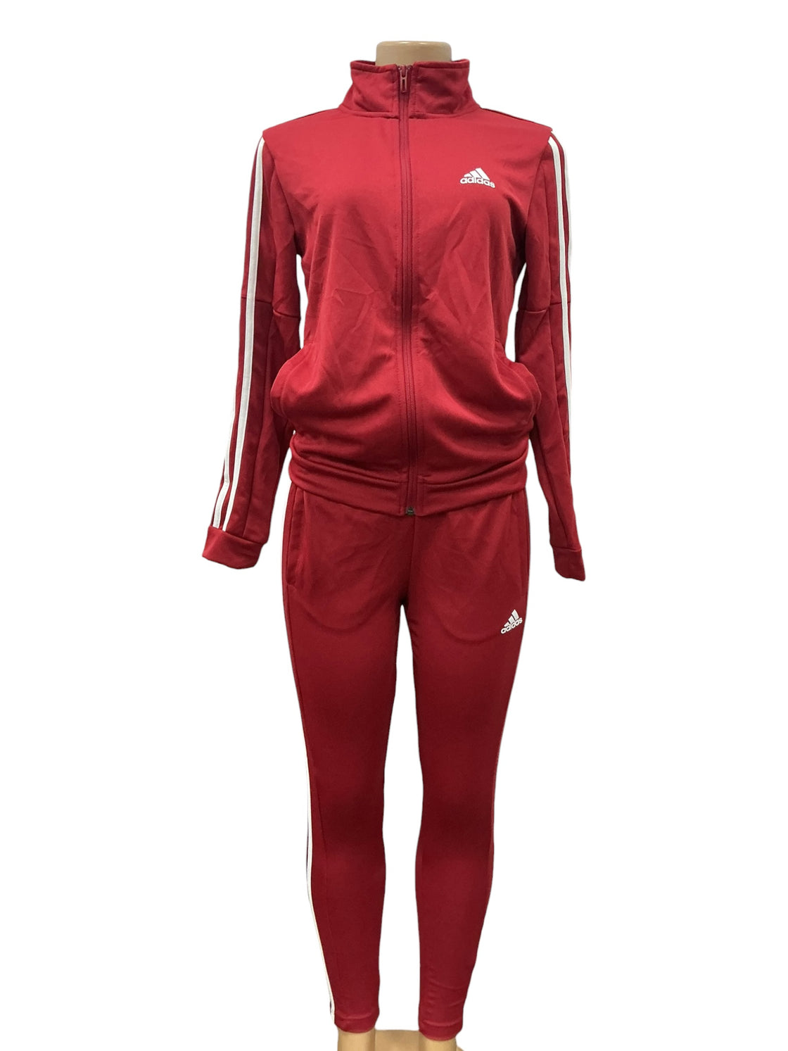 Traje de dama XS (ADIDAS)