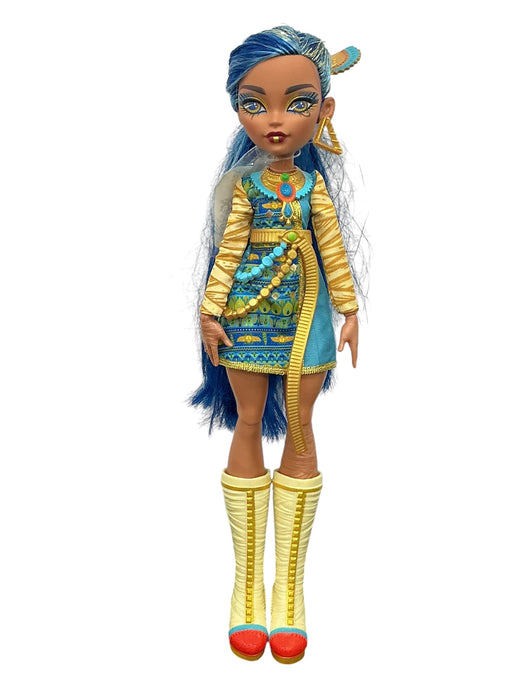 Cleo de Nilo (MONSTER HIGH)