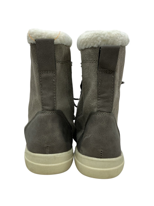 Bota 8