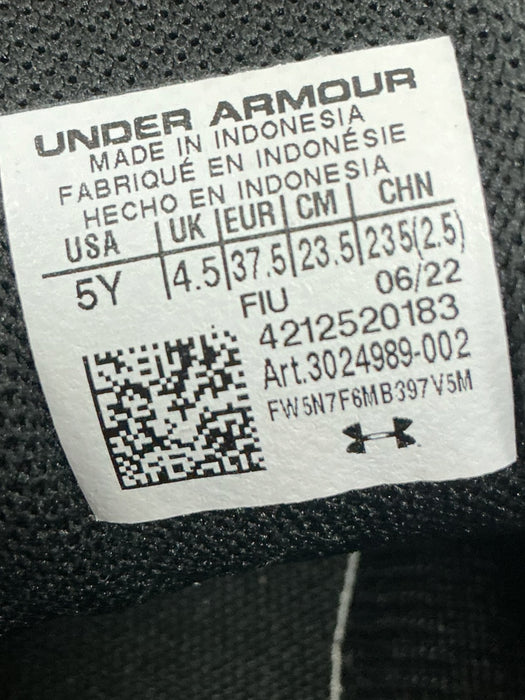 Tenis para niñ @ 5Y (UNDER ARMOUR)