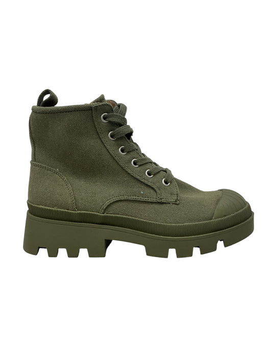 Zapato 6 1/2 (UNIVERSAL THREAD)