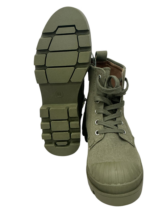 Zapato 6 1/2 (UNIVERSAL THREAD)