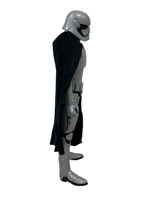 Capitan Phasma (STAR WARS)