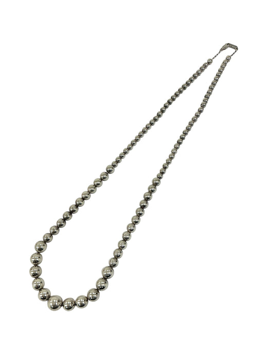 Collar de plata