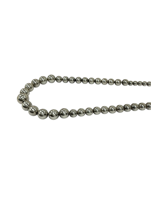 Collar de plata