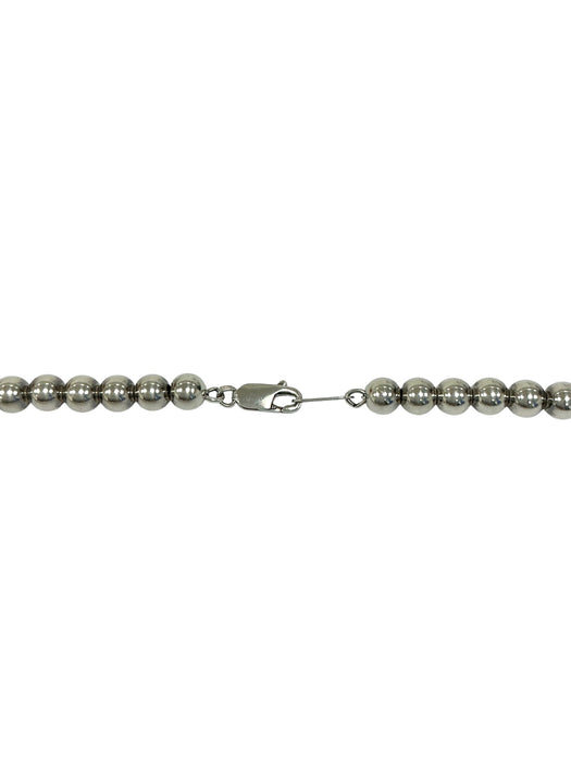 Collar de plata