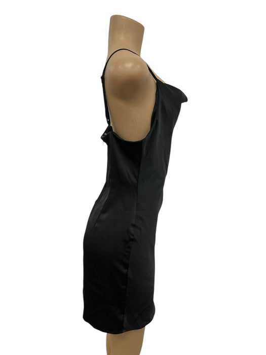 Vestido M (URBAN OUTFITTERS)