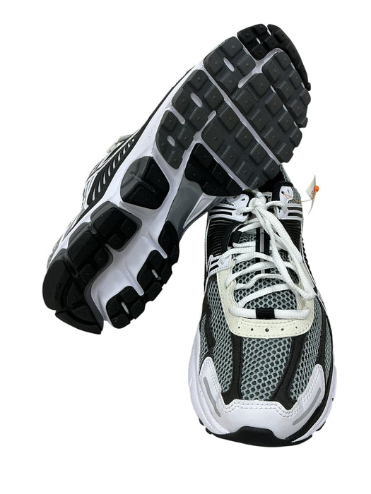 Tenis 9.5 (NIKE)