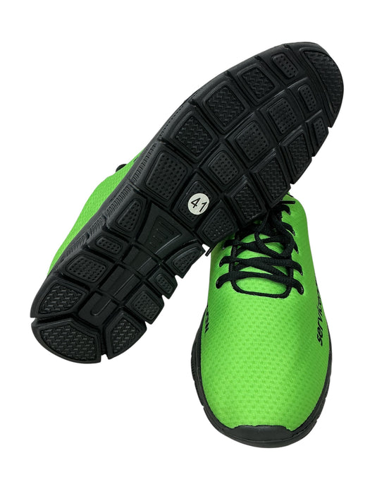 Tenis
