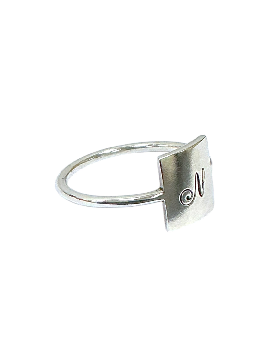 Anillo de plata