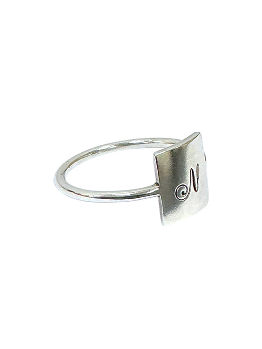 Anillo de plata