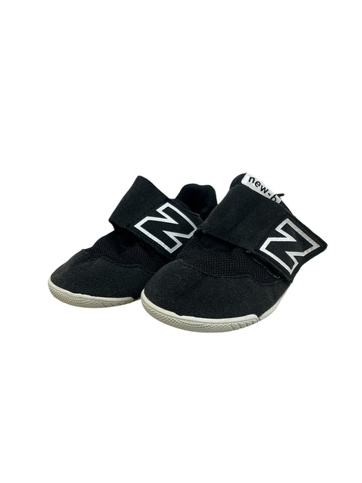 Tenis 5.5 (NEW BALANCE)