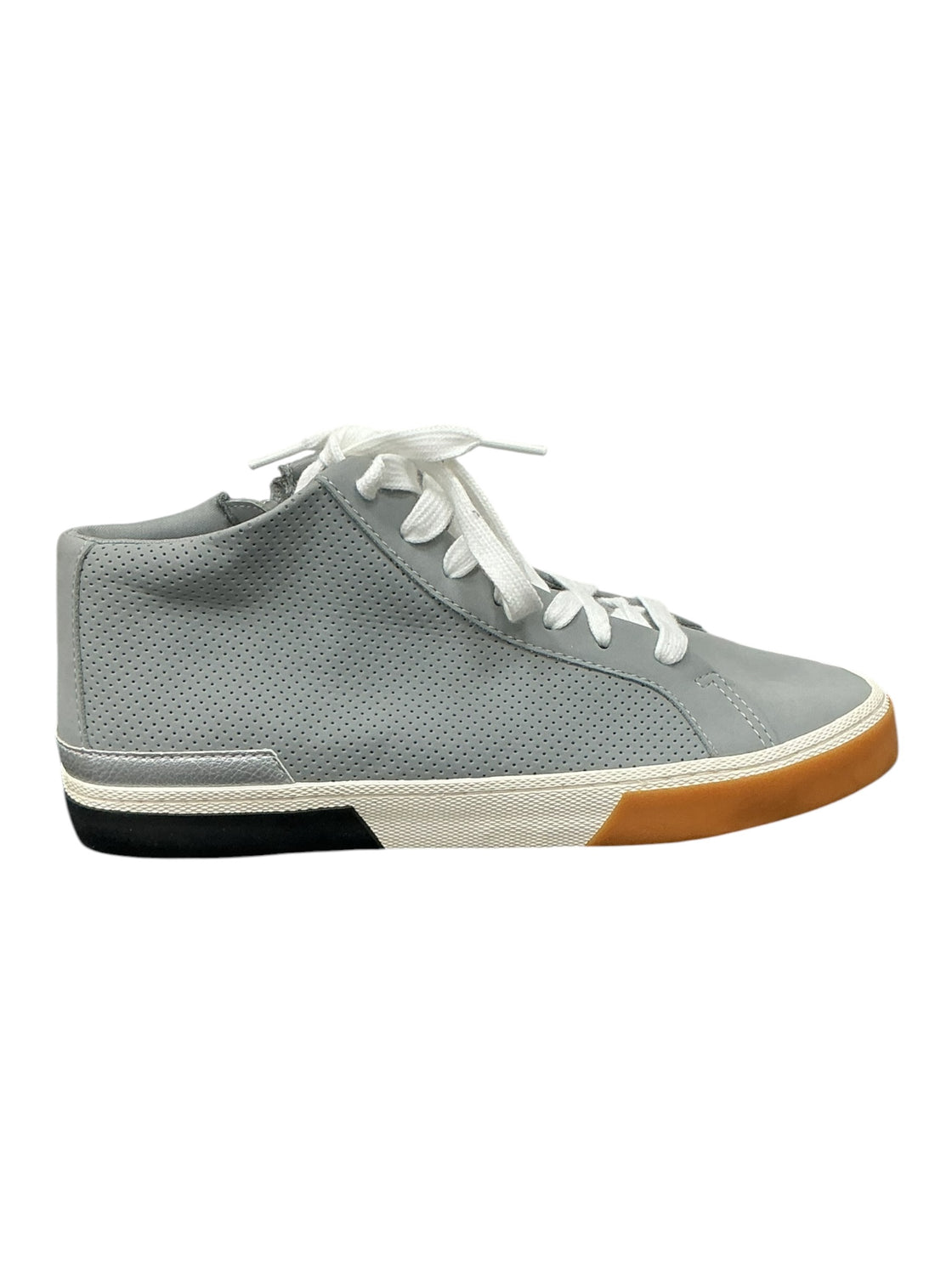 Tenis 8.5 (A NEW DAY)