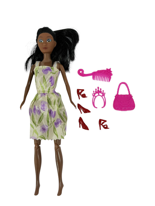 Muñeca Nikki (MATTEL)